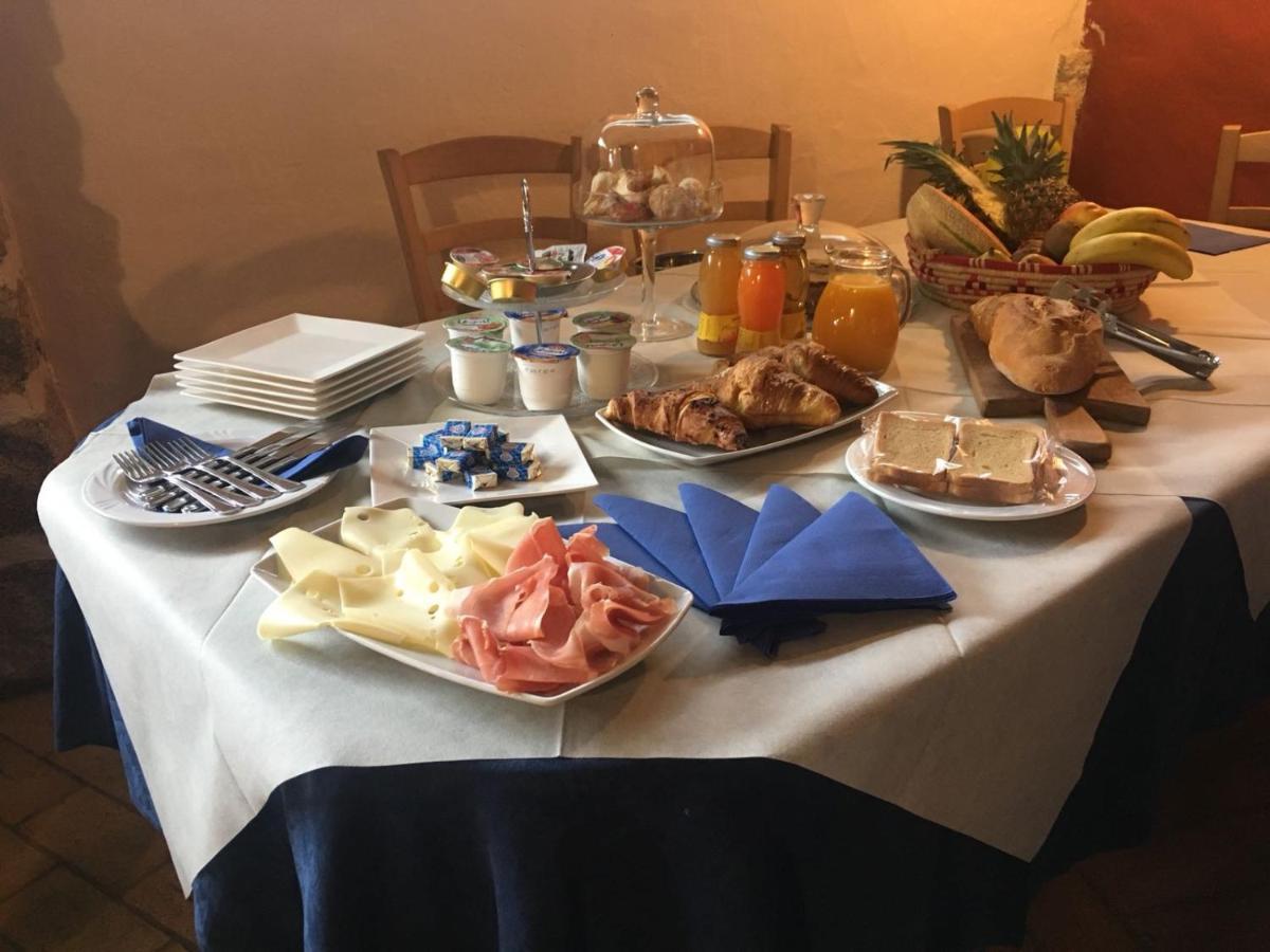 B&B Da Nicoletta Сан Панталео Екстериор снимка